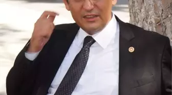 CHP'li Özel, Tazminatlarını Alamayan İşçilerin Sesi Oldu