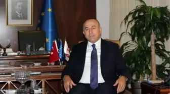 AB Bakanı Çavuşoğlu, Kuzey Kıbrıs Ticaret Odası Başkanı Toros'u Kabul Etti