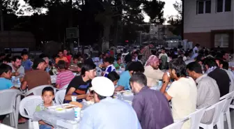 Akçakalelilerden Suriyelilere iftar -