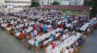 Komşu İftarlarına Yoğun Katılım