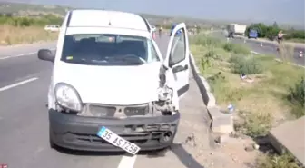 Manisa'da Trafik Kazası: 1 Ölü, 1 Yaralı