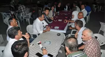 Akçakoca Belediye Meclis Üyelerinden İftar Sonrası Çay Keyfi
