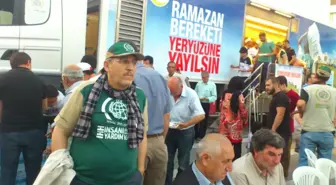 Denizli'de İhh ve Medeniyad İftar Yemeği Verdi