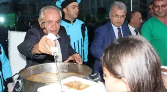 Ekşioğlu Vakfı'ndan Rize'de İftar