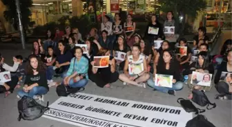 Kadın Cinayetlerini Oturma Eylemi Yaparak Protesto Ettiler