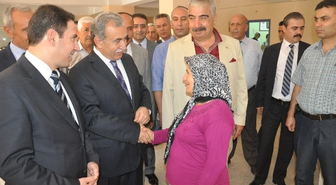 Adana Valisi Büyük Kozan'da İncelemelerde Bulundu