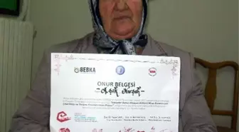 Bebka'dan Eskişehirli Aşık Nurşah'a Onur Belgesi