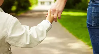 Çocuk Mu Anneye, Anne Mi Çocuğa Bağımlı İşte Bütün Mesele Bu