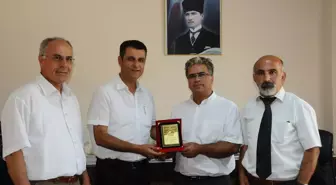 Erdemli Orman İşletme Müdürü Akduman'a Teşekkür Plaketi