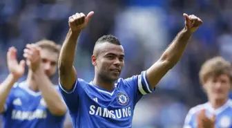 'Ashley Cole, Roma'ya İmza Attı'