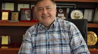 Nejat Güllü, Türkiye'nin İlk Tescilli Baklavasının Dünden Bugüne Gelişim Sürecini Anlattı