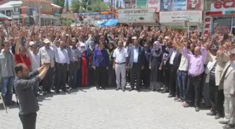 Başkale'de Ölü Bulunan PKK'lı İçin Yürüyüş Yapıldı