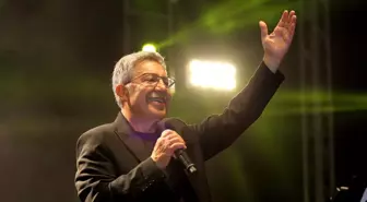 CHP'nin Başına Zülfü Livaneli Geçecek İddiası