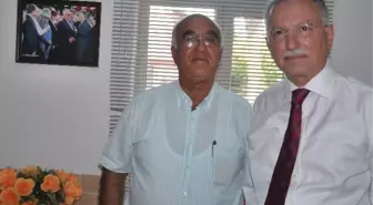 İhsanoğlu, Menderes'in Köyü Çakırbeyli'yi Ziyaret Etti