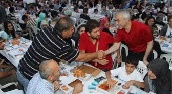 Kağıthane'liler İftar Sofrasında Buluştu
