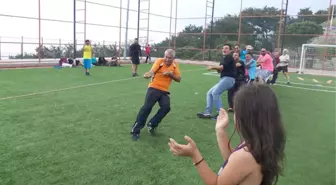 Yamanlar Gençlik Merkezi Doldu Taştı