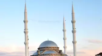 Yozgat'ta 6 Bin Kişiye İftar Verildi