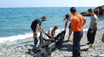 Zıpkınla Balık Avlamak İçin Daldığı Denizden Cesedi Çıktı