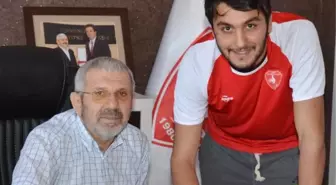 Denizli Büyükşehir Belediyespor Mert Ege ile Sözleşme İmzaladı