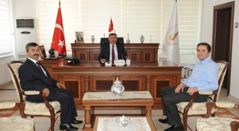 Pazarlar Belediye Başkanı Erdoğan, Vali Yılmaz'ı Ziyaret Etti