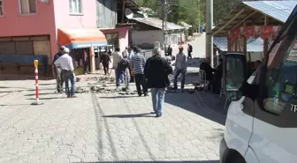 Heyelana Rağmen Evlerini Terk Etmiyorlar