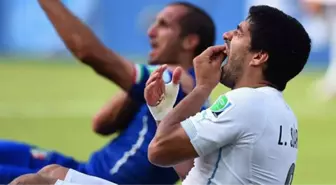 Luiz Suarez, Cas'a Gidiyor