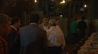 AK Parti Genel Başkan Yardımcısı Erdem Muhtarlarla Sahur Yaptı
