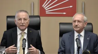 Kılıçdaroğlu, Partisinin Eski Kurmaylarıyla Bir Araya Geldi