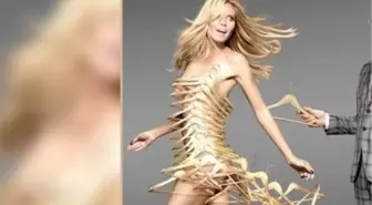 Heidi Klum Sexy Met Kleerhangers