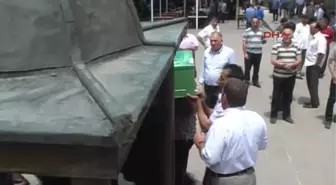 Patlamada Hayatını Kaybeden Eda Erzurum'da Toprağa Verildi