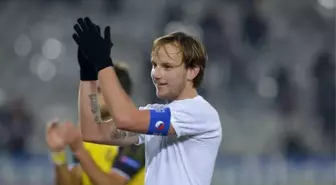 Rakitic: Her Şeyi Kazanmak Zorundayız