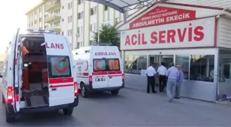 Tarım İşçilerini Taşıyan Minibüs Devrildi: 6 Yaralı