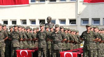 Türkiye'de 800 Bin Civarında Asker Kaçağı Var
