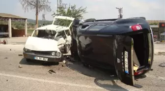 Bigadiç'te Trafik Kazası: 1 Ölü, 2 Yaralı