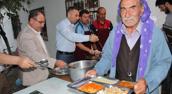 Eyüp Nebi'de İftar