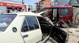 İki Otomobil Çarpıştı: 1 Ölü, 7 Yaralı
