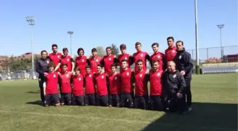 Galatasaray U19 Takımı Almanya'da İki Turnuvaya Katılacak