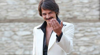 Mehmet Günsür, Yeni Filmi İçin İmaj Değiştirdi