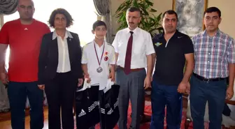 Vali Bektaş'ın Kabulü