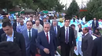 Manisa 1 Arınç, Erdoğan'a Neden Oy Verilmesi Gerektiğini Açıkladı