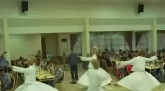 Bozüyük Mevlana Derneği İftar Yemeği Verdi