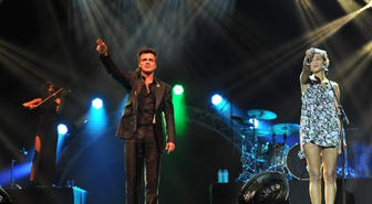 Teoman'dan Hayranlarına Unutulmaz Konser