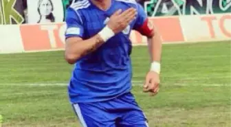 Ümraniyespor'lu Tahir, Altay'da