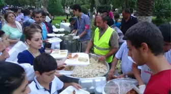 Hatay'da 'Kardeşlik Sofrası' Kuruldu