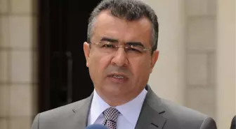 Hatay Valisi Lekesiz, İftarını Mehmetçikle Açtı