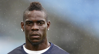 İtalyan Yıldız Mario Balotelli, Aslan Fotoğrafı Paylaştı! Balotteli Galatasaray'a Mı?