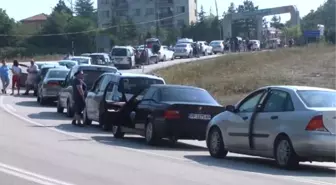 Dereköy Sınır Kapısı'nda bayram yoğunluğu -