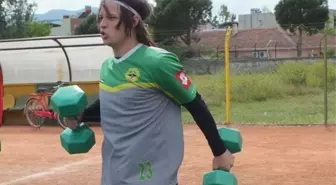 Futbolcu Emre Balkı, Menemen Belediyespor'la Anlaştı