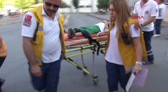 Sivas'ta Trafik Kazası: 4 Yaralı