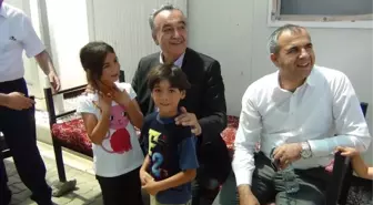 AK Parti Heyeti, Suriyelilerle Bayramlaştı